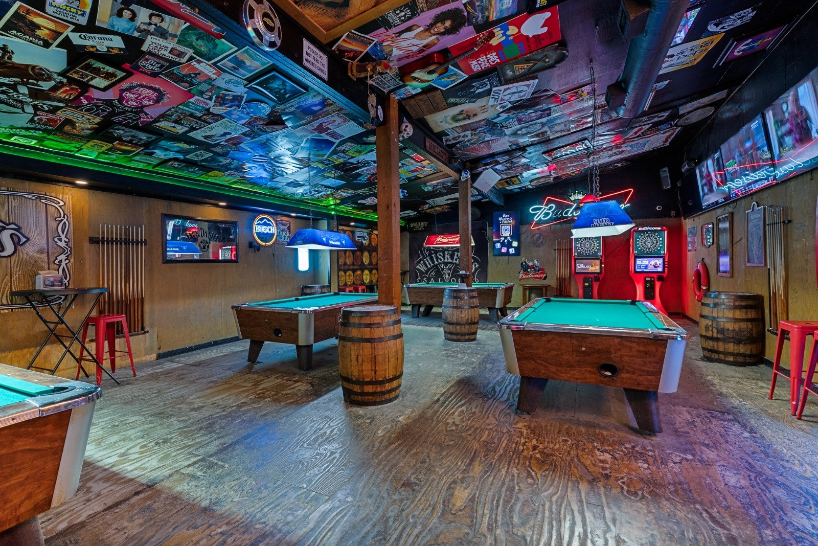 Whiskey's Saloon