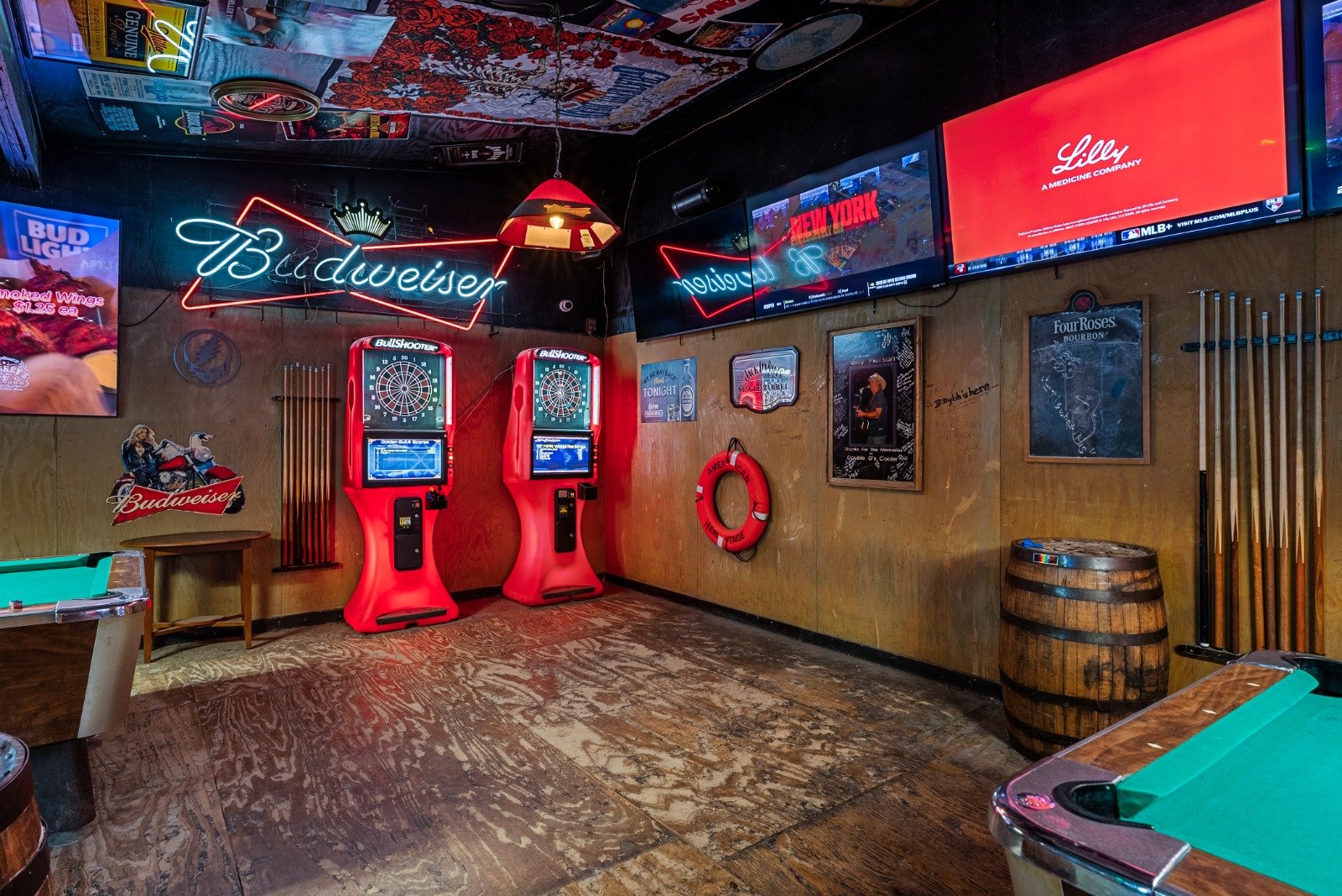 Whiskey's Saloon