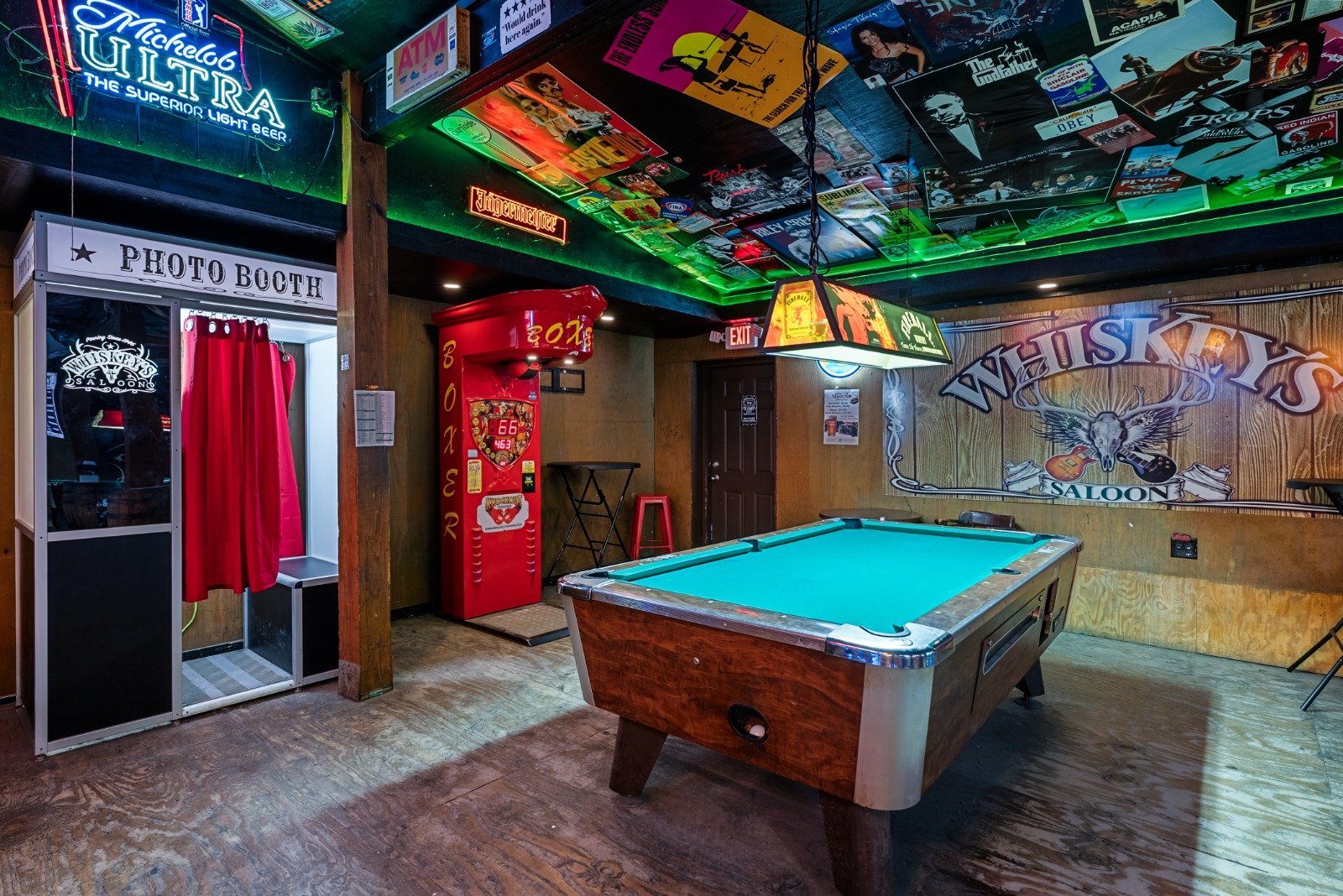 Whiskey's Saloon